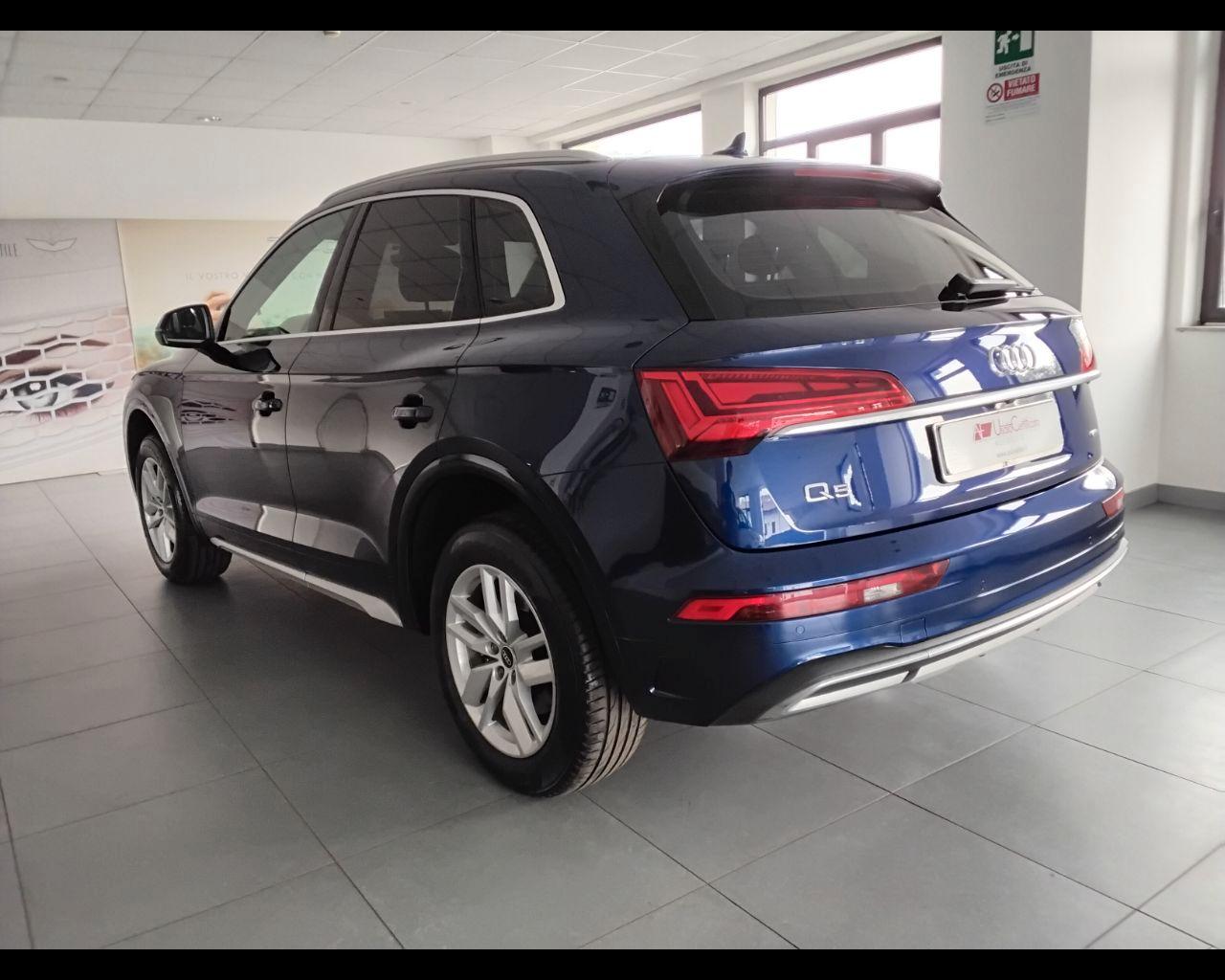 AUDI Q5 40 TDI 204 CV quattro S tronic Business Advanced