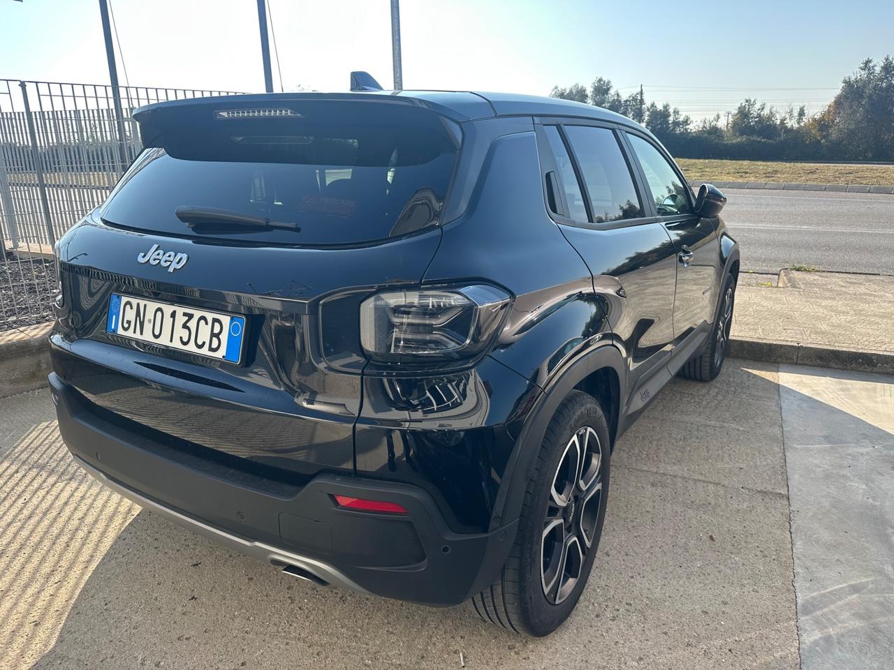 Jeep Avenger 1.2 Turbo 100 CV Summit