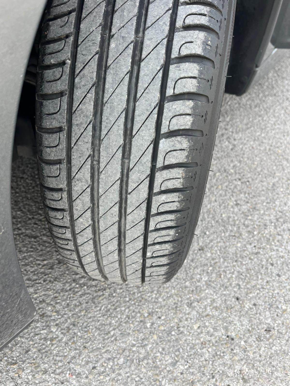 Peugeot 207 1.4 8V 75CV SW Special Edition