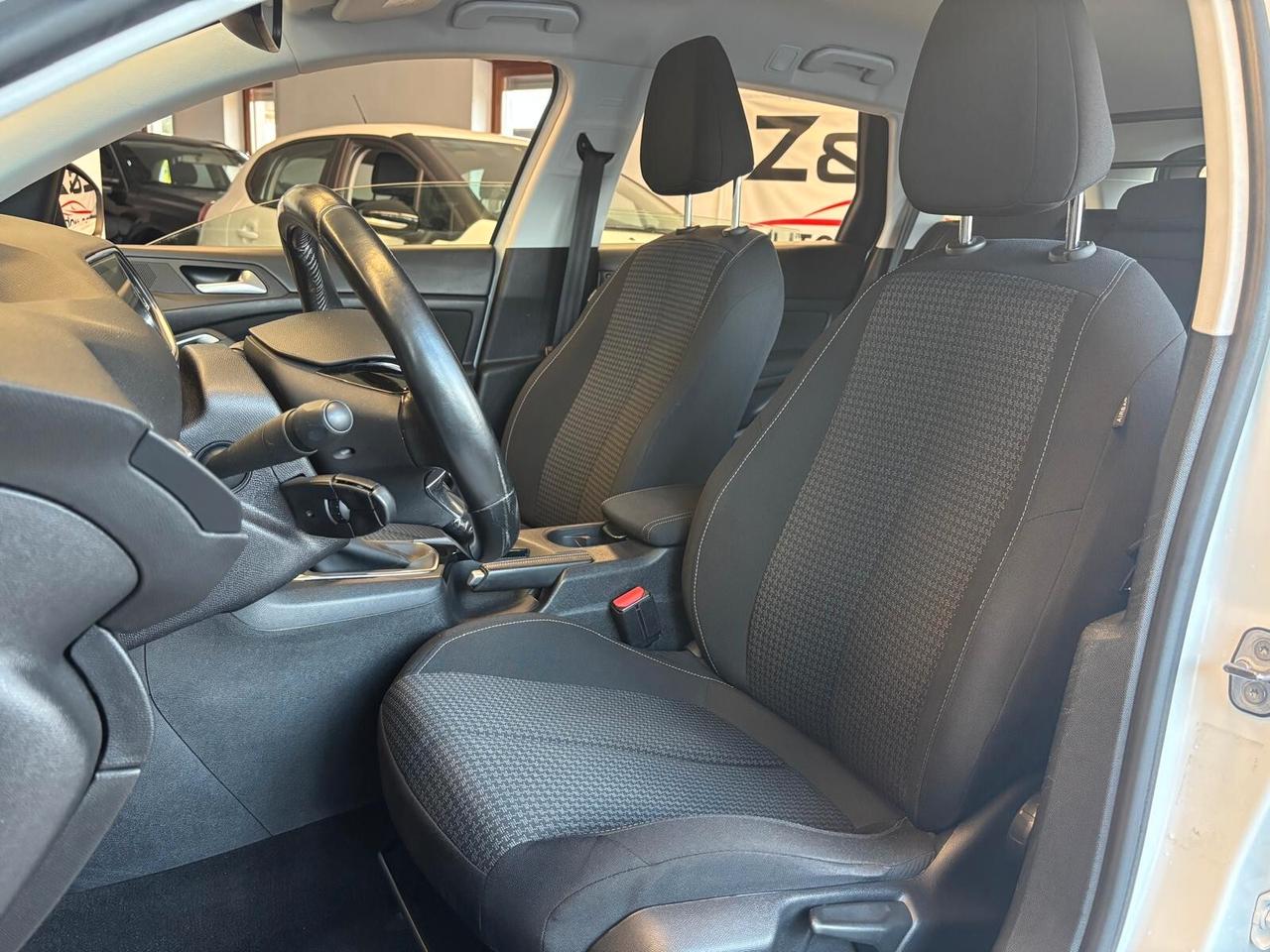 Peugeot 308 BlueHDi 120 cv anno 2018 AUTOCARRO