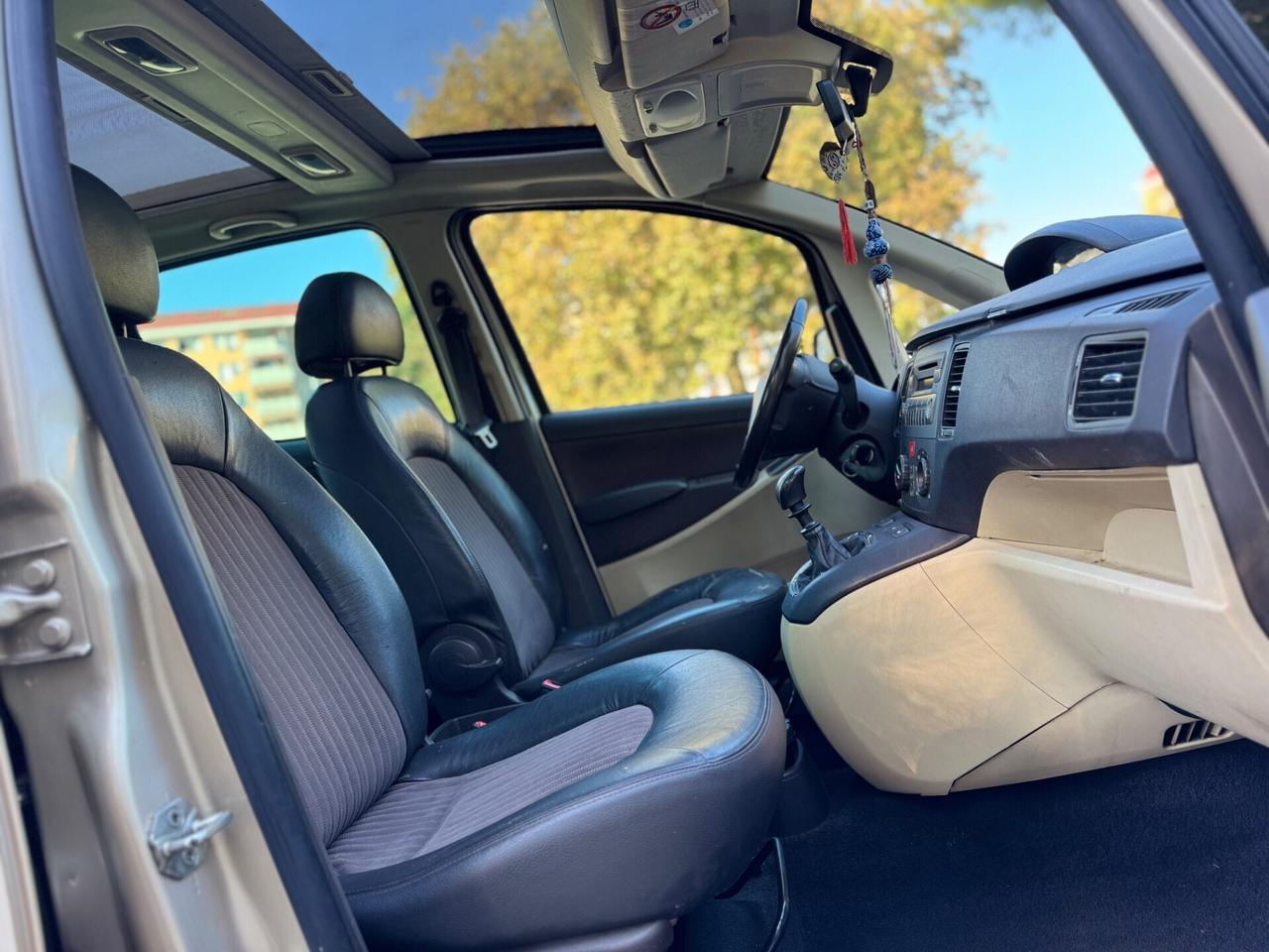 Lancia MUSA 1.4 16V Platino Plus benzina 2007