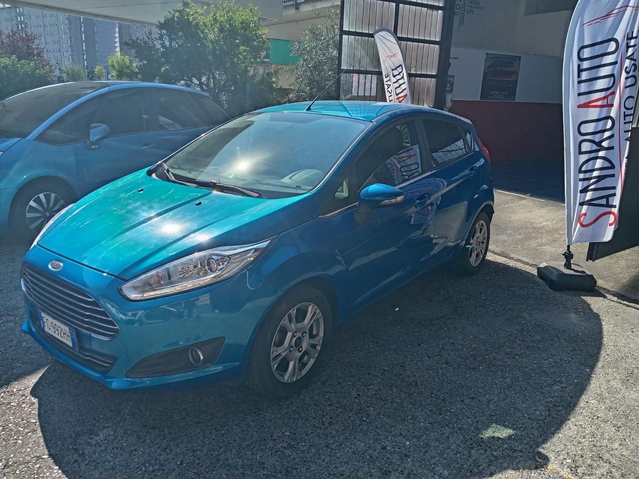 Ford Fiesta 1.4 5p. Bz.- GPL Titanium
