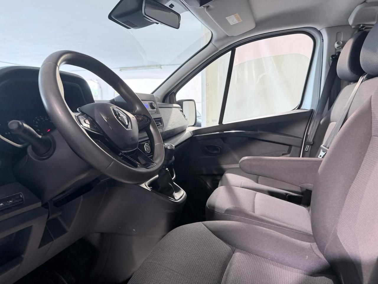 TRAFIC 2022 9 POSTI PASSENGER 2.0 DCI 150 CV