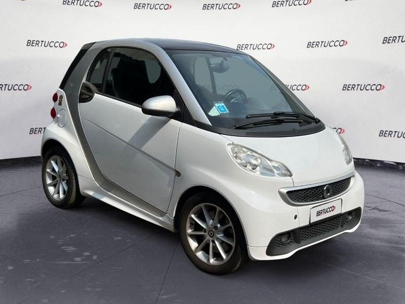 smart fortwo 2ª serie 1000 52 kW MHD coupé passion