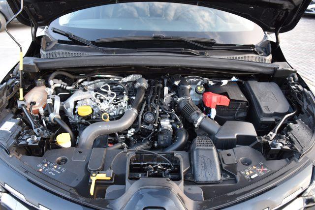 RENAULT Captur Mild Hybrid 140 CV Intens