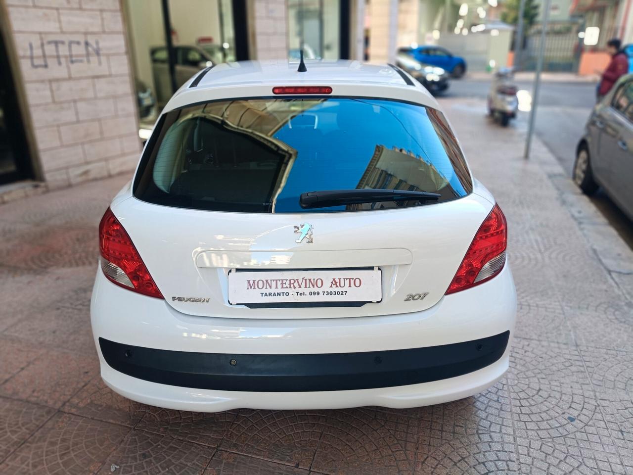 PEUGEOT 207 1.4 DIESEL 70CV-NEOPATENTATI-Euro 4790