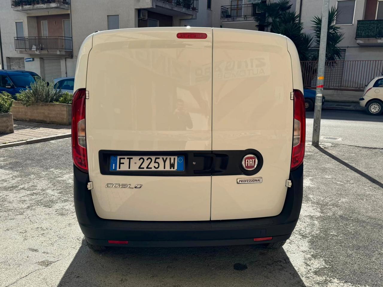 FIAT DOBLO CARGO FURGONE 1.3 MJ 95 CV. 2 POSTI PERFETTA