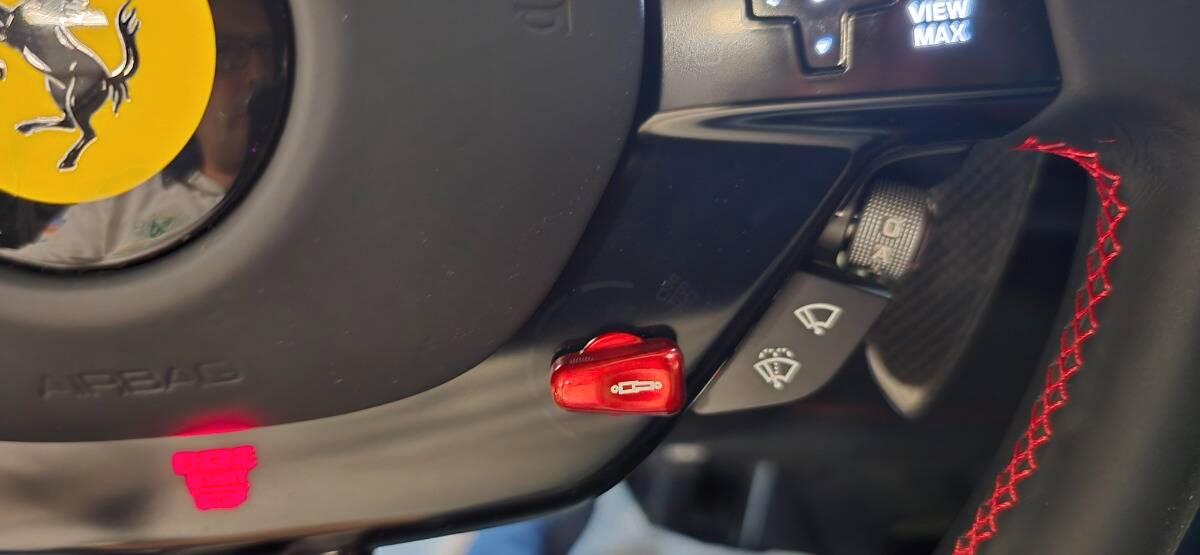 Ferrari 296 GTS *NUOVA - DEMO EXTRACAMPIONARIO *