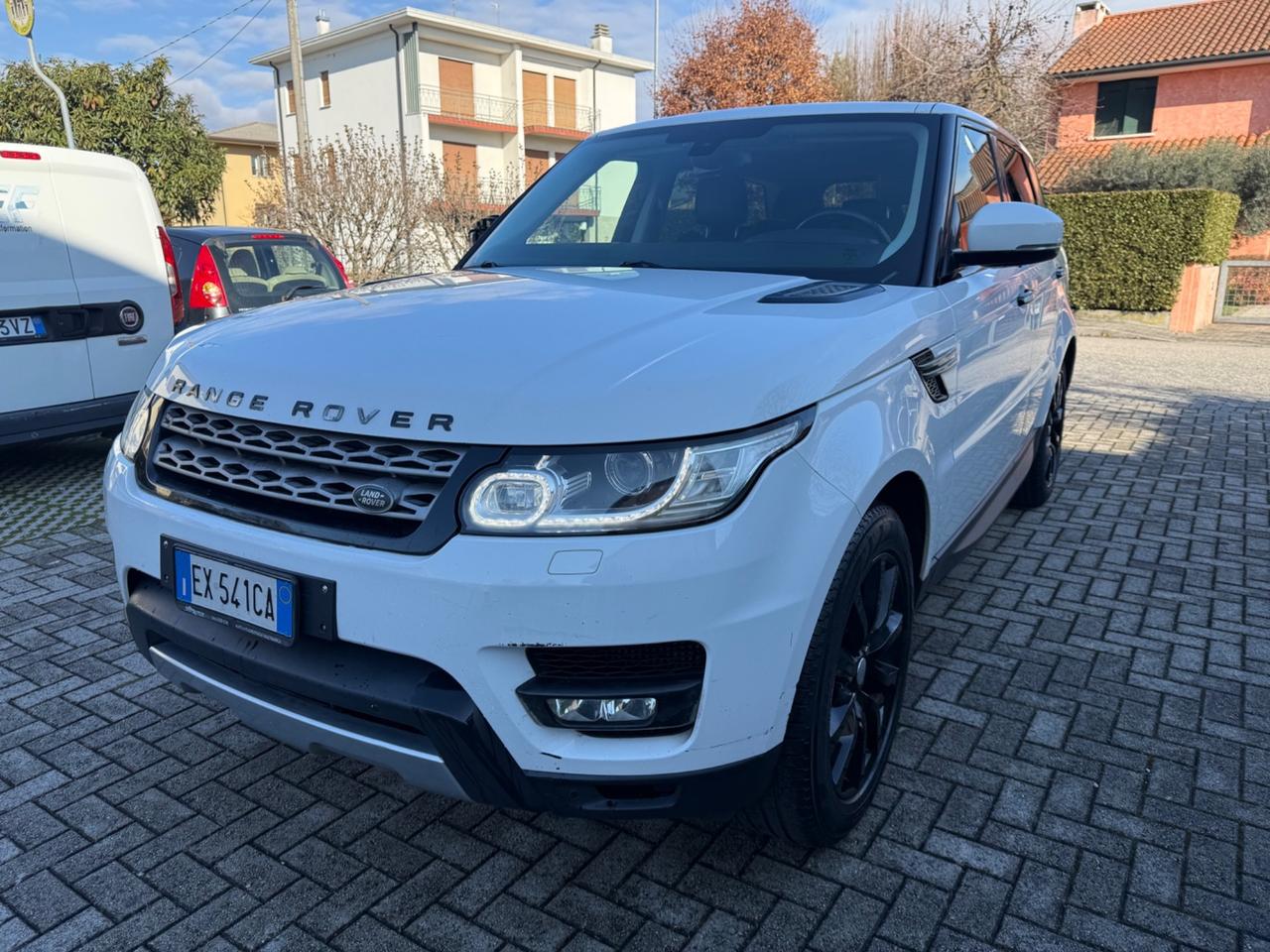 Land Rover Range Sport 3.0 TDV6 HSE Dynamic