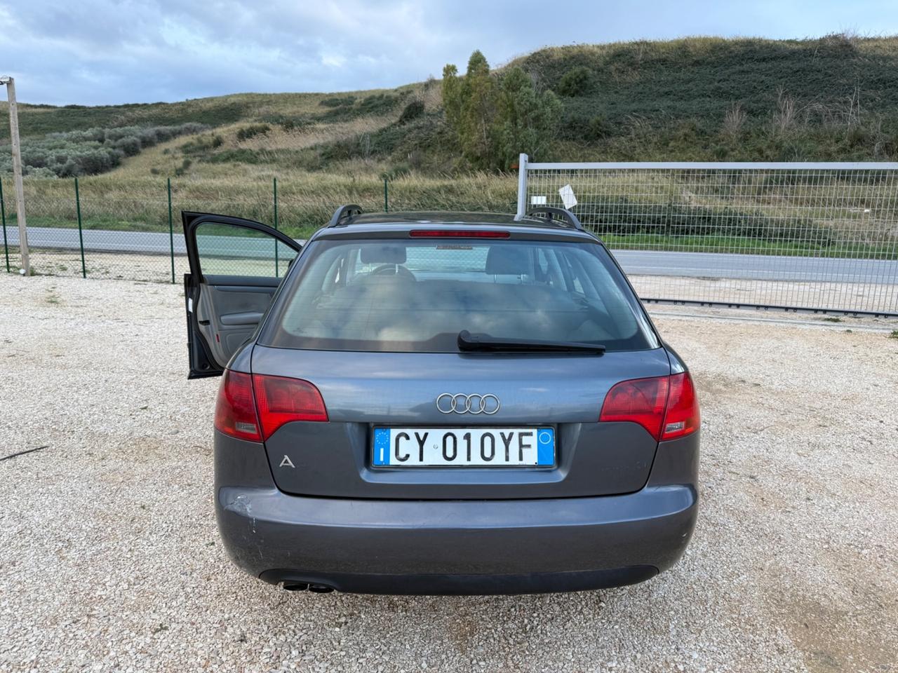 Audi A4 2.0 avant SUPER PREZZO 1.499€