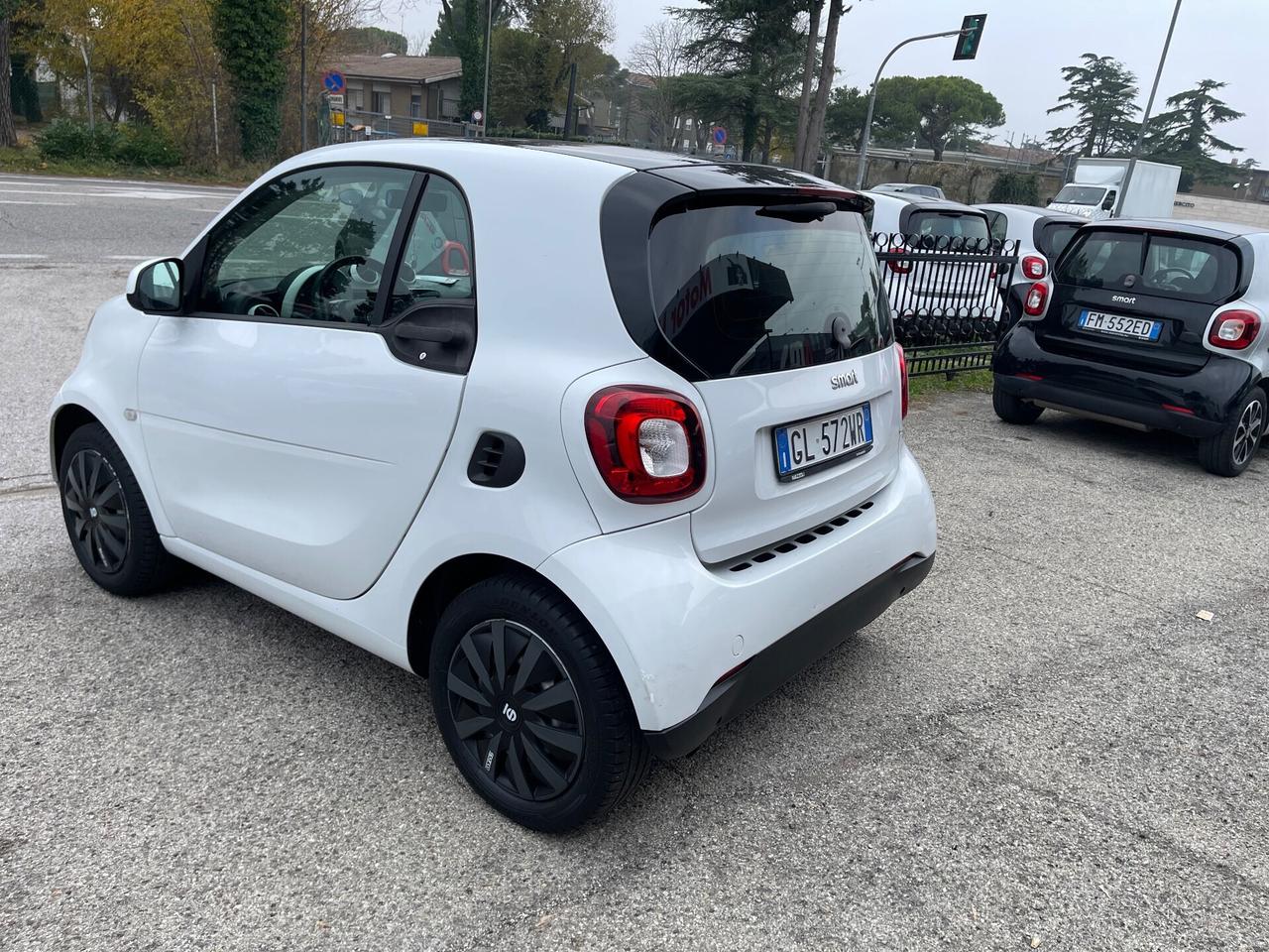 Smart ForTwo 453 pelle navi