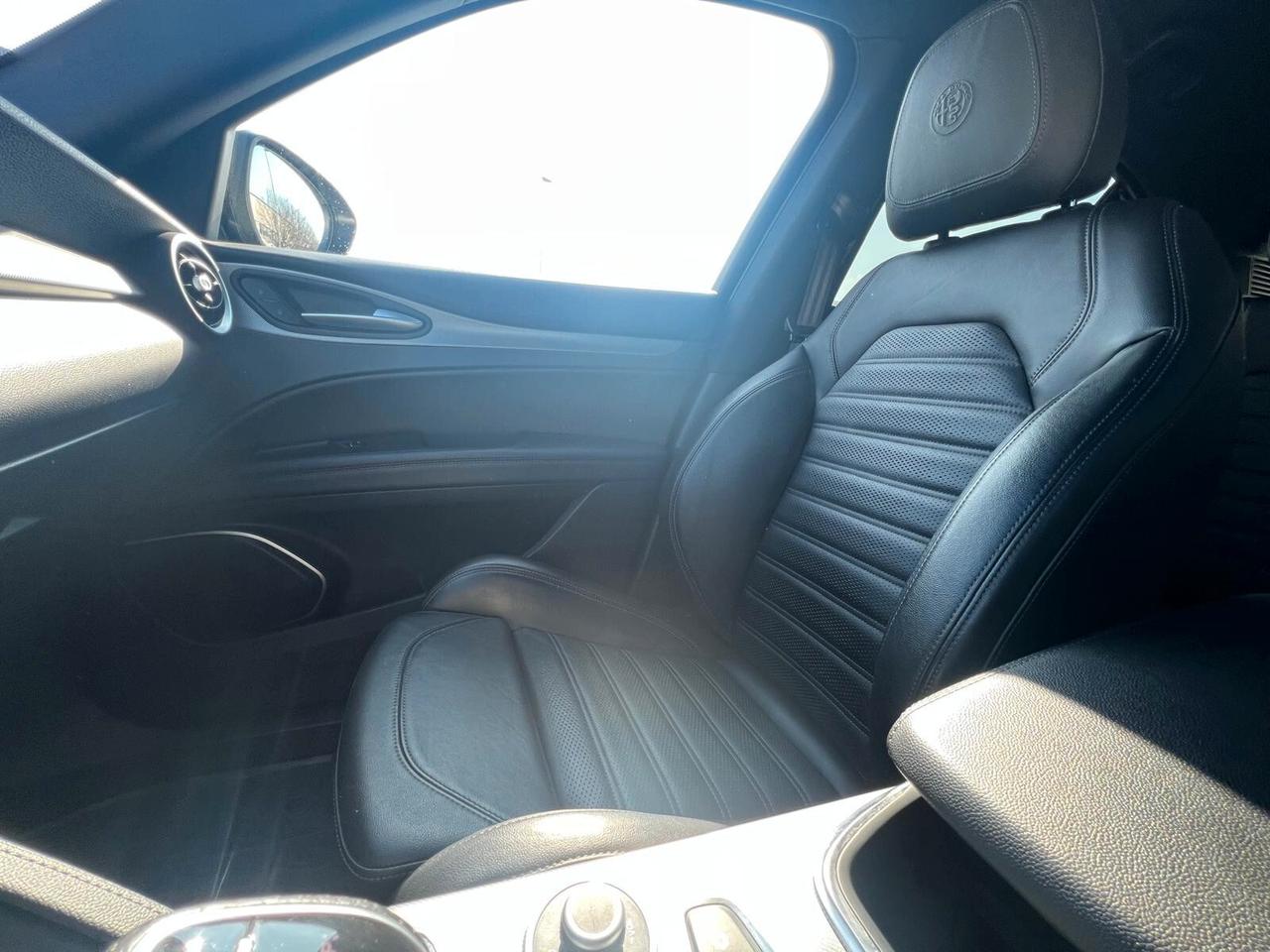 Alfa Romeo Stelvio 2.2 Turbodiesel 210 CV AT8 Q4 Veloce Tì