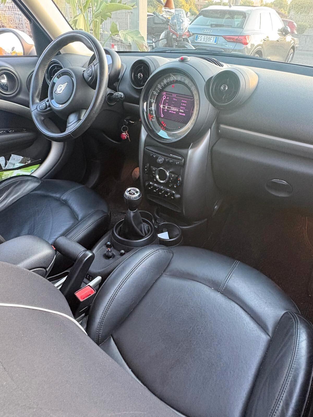 Mini Cooper D Countryman Tua A SOLI 140€