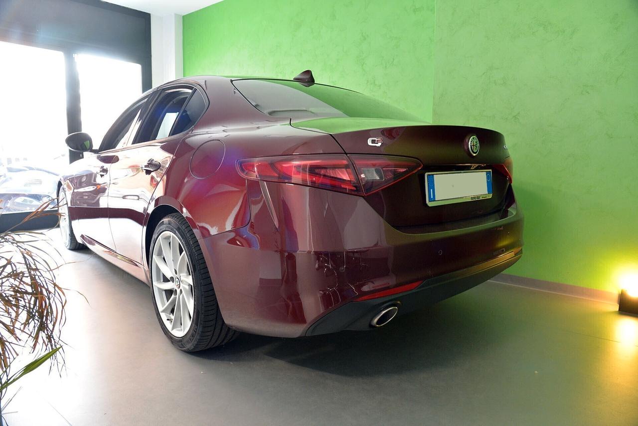 Alfa Romeo Giulia 2.2 150 CV AT8 Super PACK PERFORMANCE Q2 GARANZIA