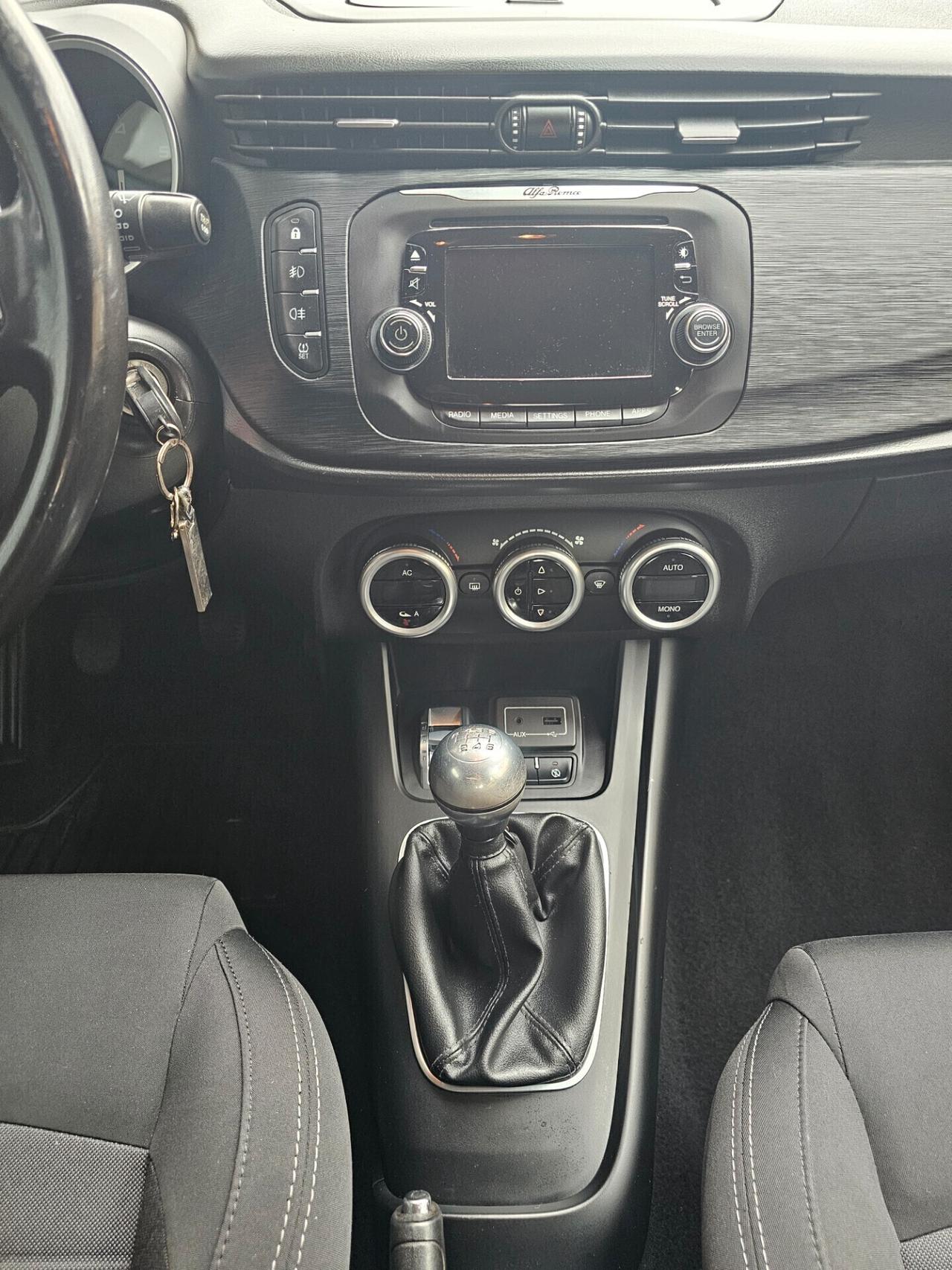 Alfa Romeo Giulietta 1.6 JTDm-2 120 CV Distinctive