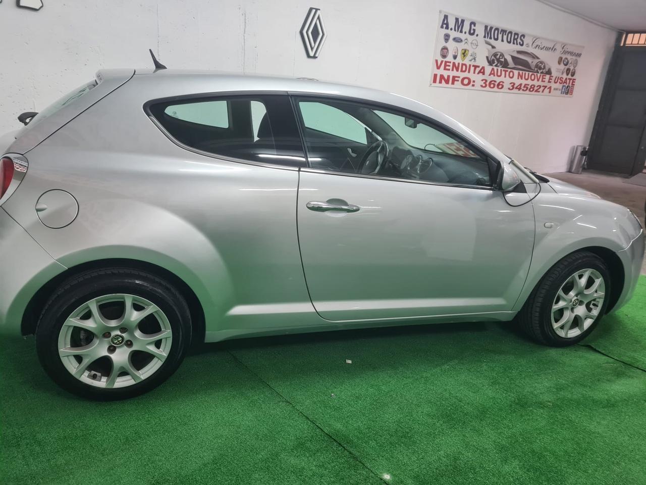 Alfa Romeo MiTo 1.6 JTDm 16V Distinctive Sport Pack