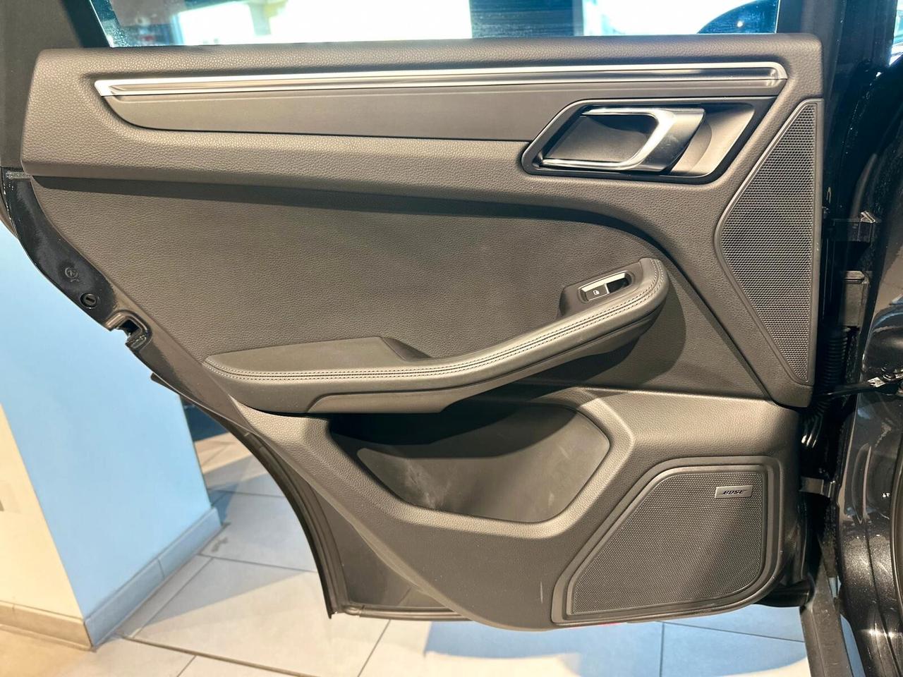 Porsche Macan 2.0 T - 265 Cv