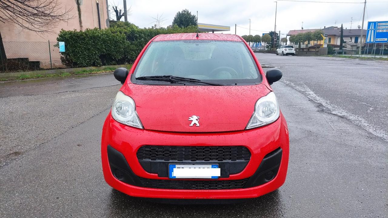 Peugeot 107 1.0 68CV 5p. NEOPATENTATI - 2012