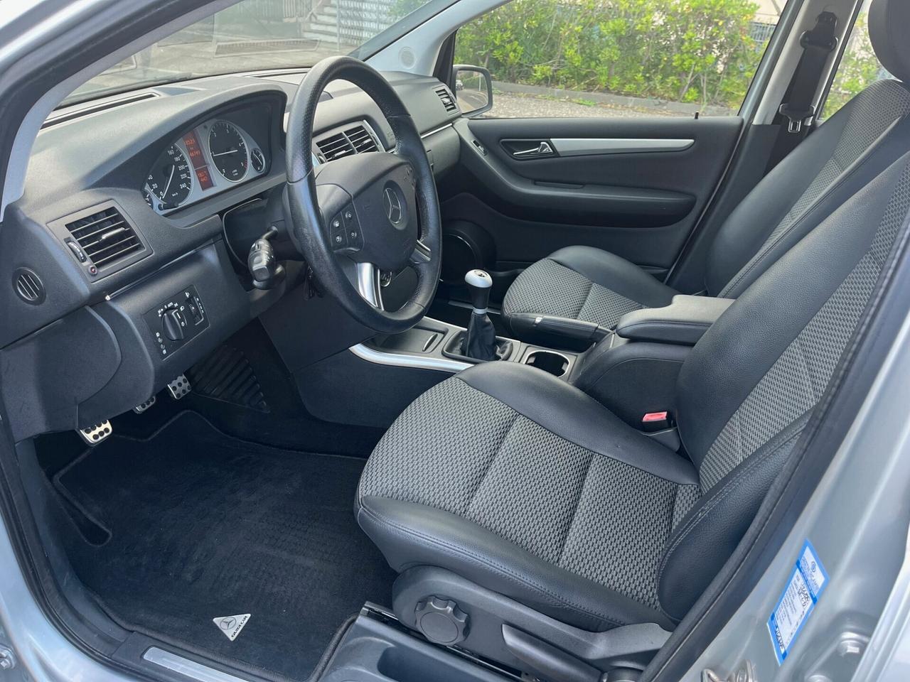 Mercedes Benz Classe B 180 CDI Sport