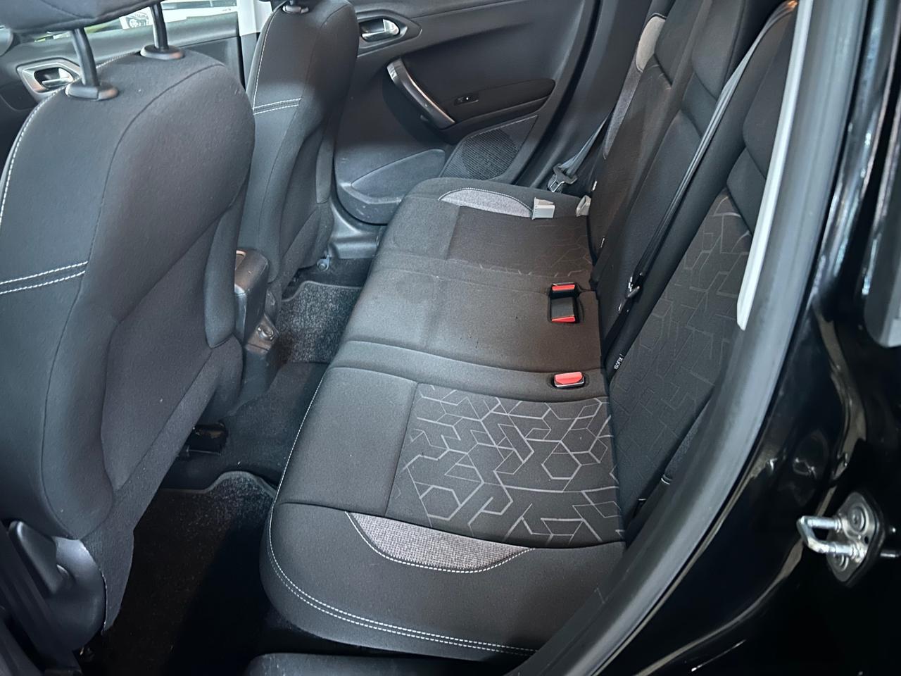 Peugeot 2008 PureTech 82 Allure