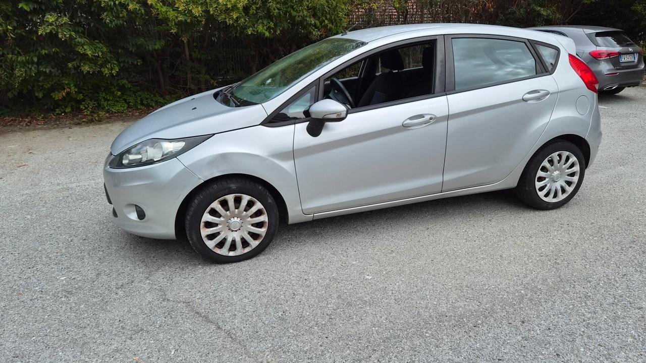 Ford Fiesta 1.2 82 CV 5 porte Titanium