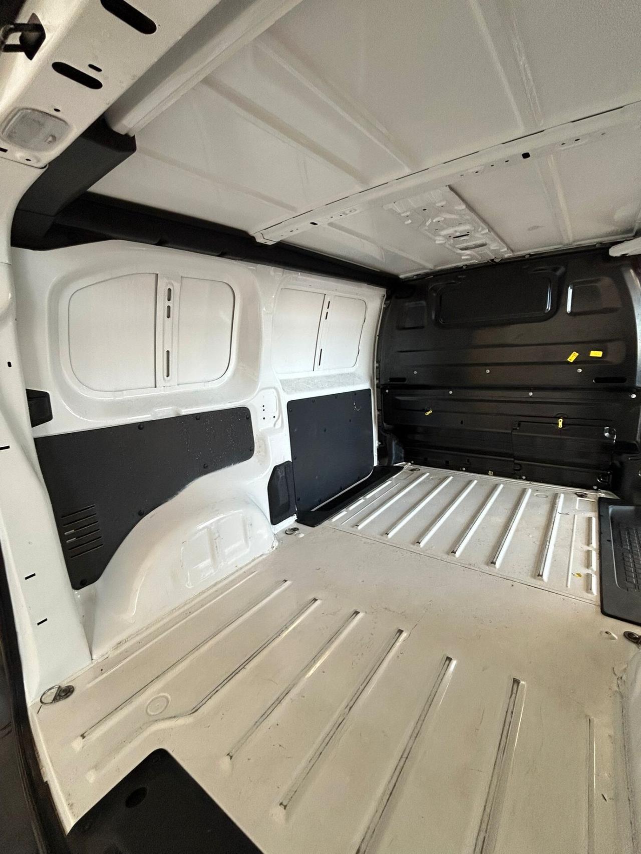 Peugeot Expert e-Expert 75kW PL-TN Furgone Premium Standard