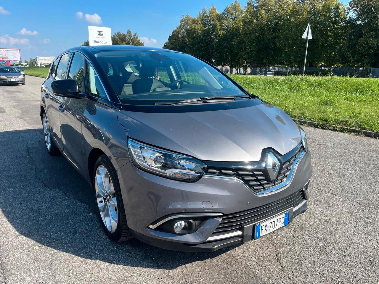 Renault Grand scenic TCe 140 CV