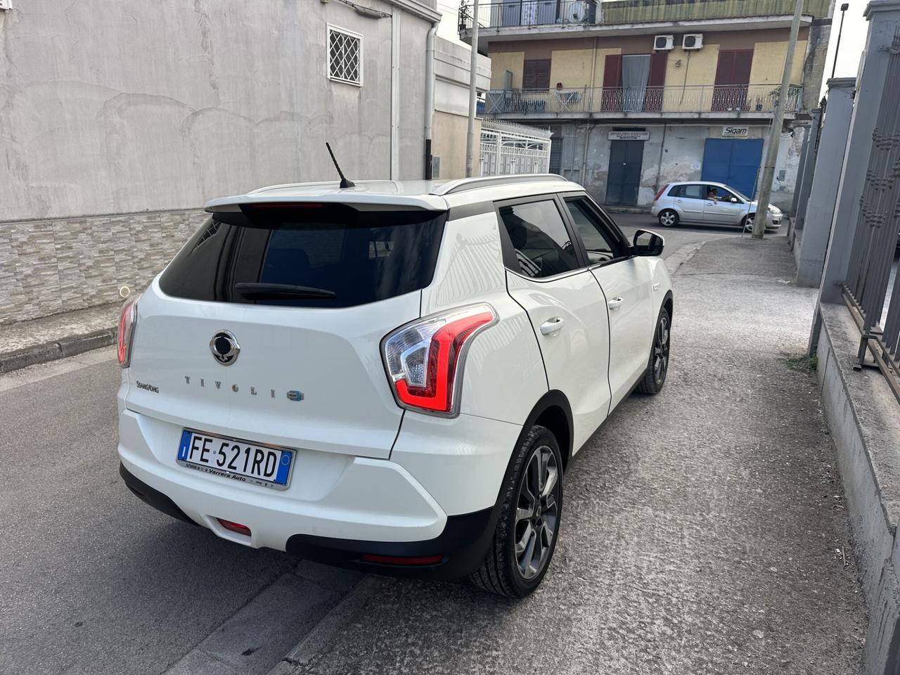 Ssangyong Tivoli 1.6d 2WD Go 2016 Km 140.000