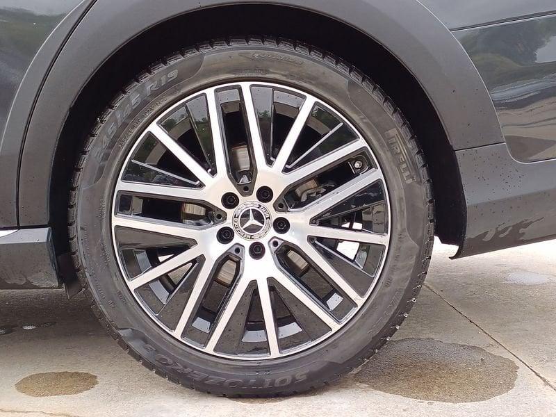 Mercedes-Benz Classe E E SW All-Terrain 220 d mhev Business Sport 4matic auto