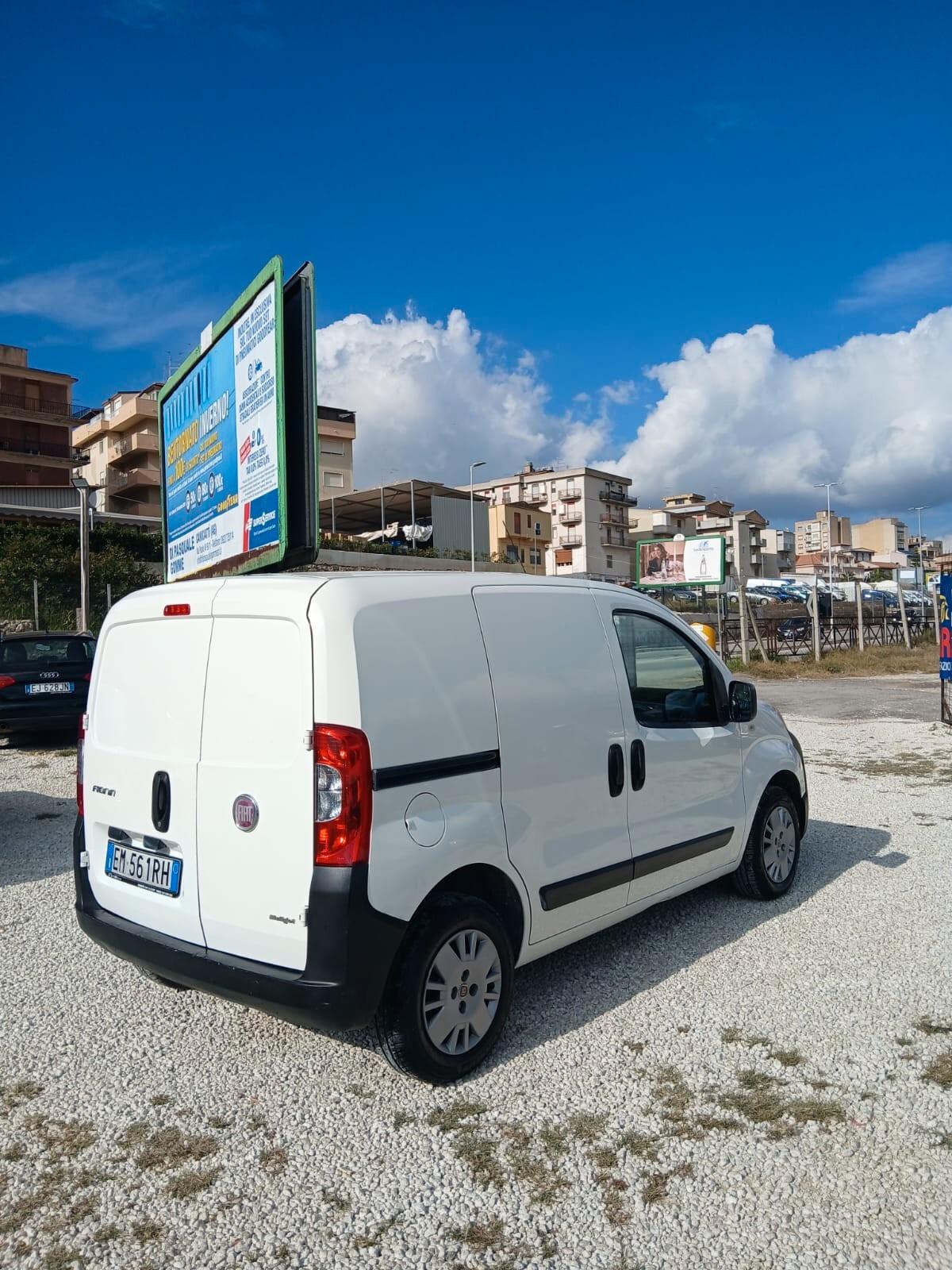 Fiat Fiorino 1.3 MJT 95CV Furgone Adventure