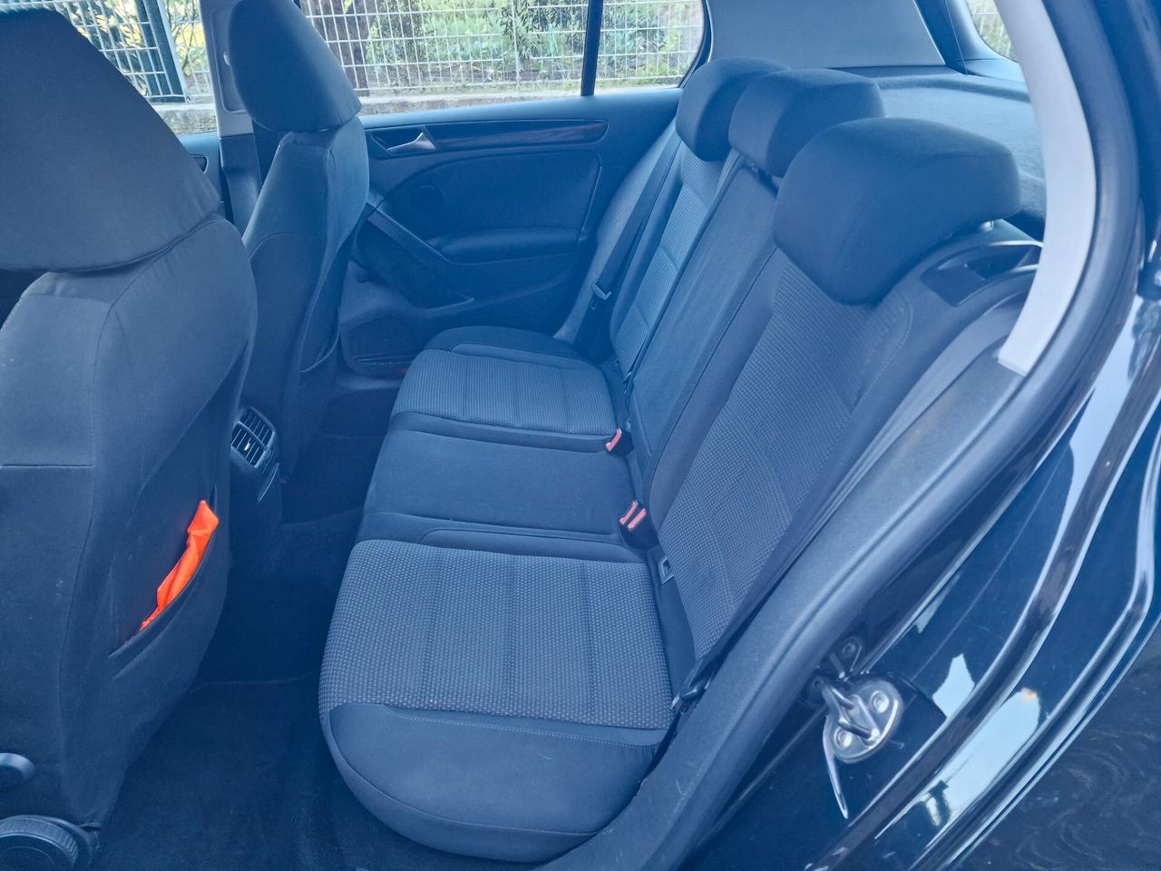 Volkswagen Golf 2.0 TDI 110CV Gancio traino