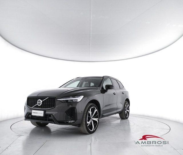 VOLVO XC60 B4 (d) AWD automatico Ultimate Dark