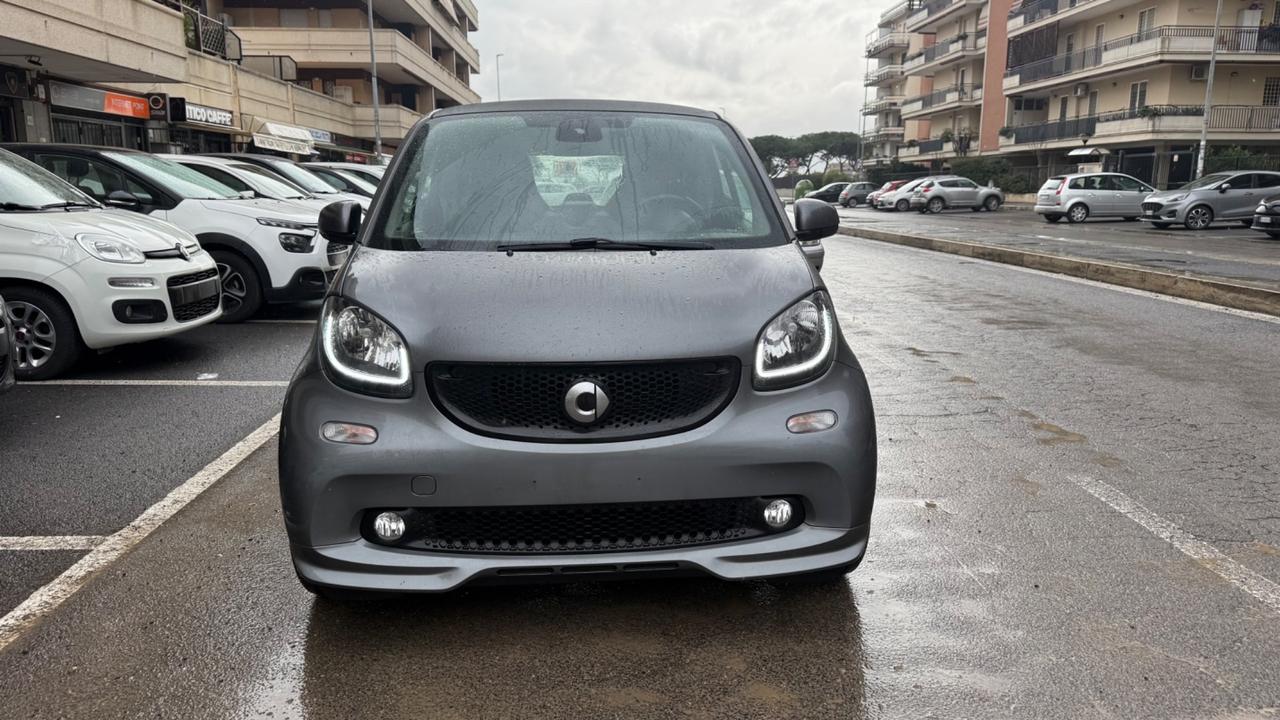 Smart ForTwo 90 0.9 Turbo BRABUS Style LED NAVI PELLE JBL CERCHI 17 SEDILI RISCALDATI PDC