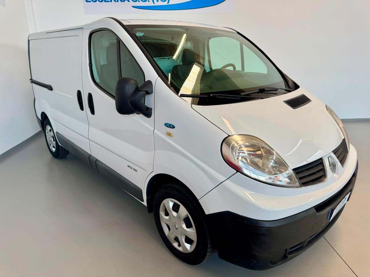 Renault Trafic L1H1 2.0 dCi 115 CV
