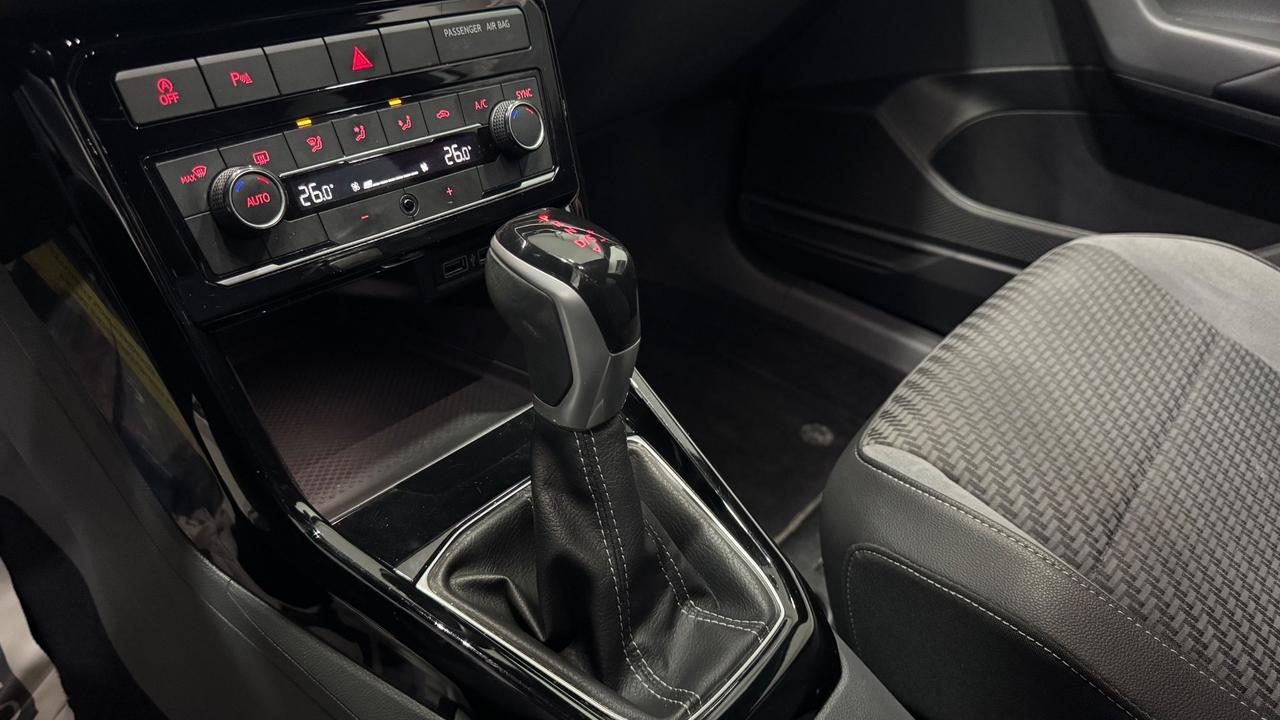 Volkswagen T-Cross 1.6 TDI DSG R-Line BMT