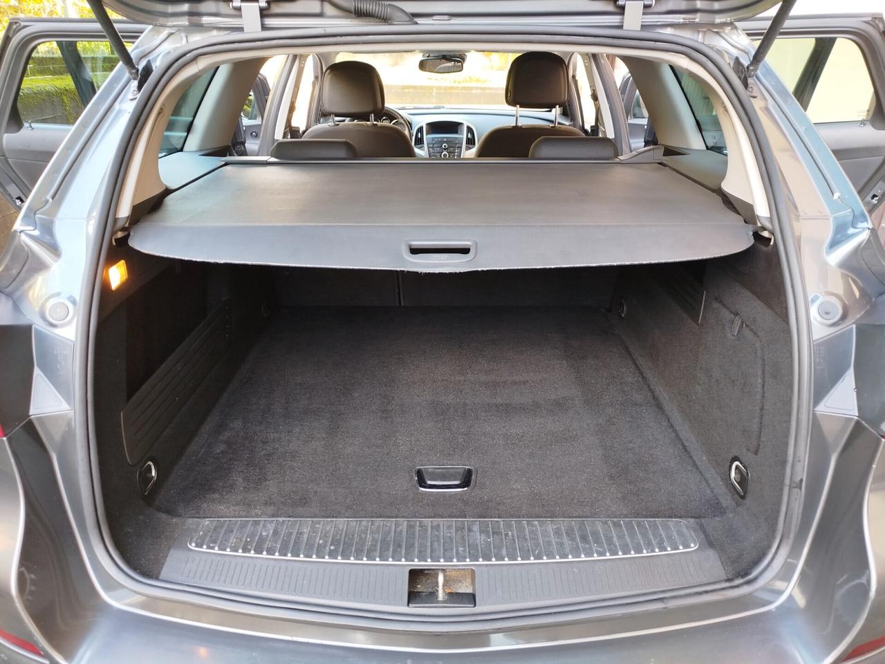Opel Astra Wagon 1.4 BENZINA 100cv / Unipro
