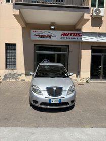 Lancia Ypsilon 1.3 MJT 90 CV Platino