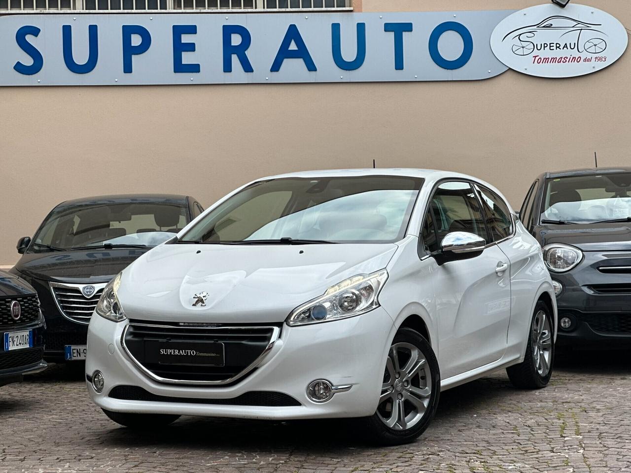 Peugeot 208 1.2 VTi CV 82 OK neopatentati