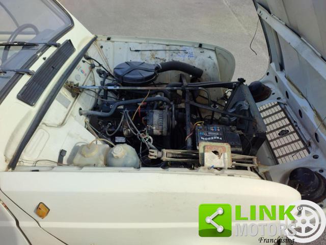 RENAULT R 4 R4