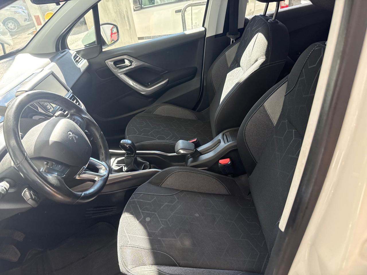 Peugeot 2008 PureTech 82 Allure Ok Neopatentati
