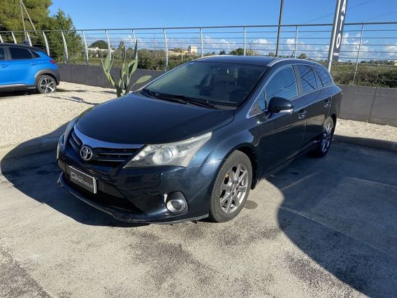 Toyota Avensis Avensis 2.2 D-4D Wagon Lounge