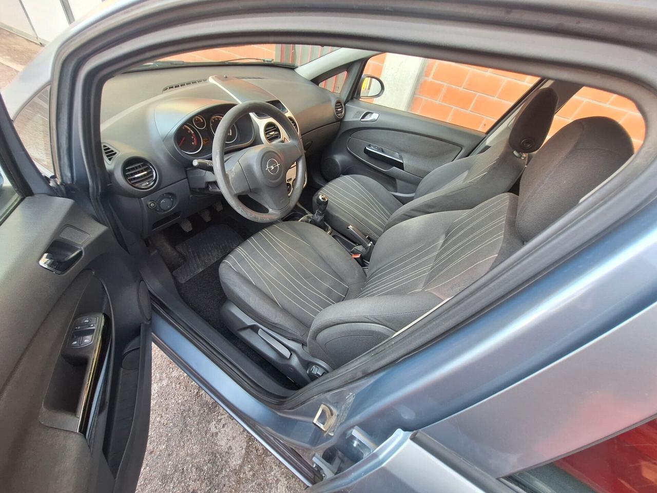 Opel Corsa 2009 1.2 IMPIANTO METANO MOTORE RIFATTO 5 PORTE