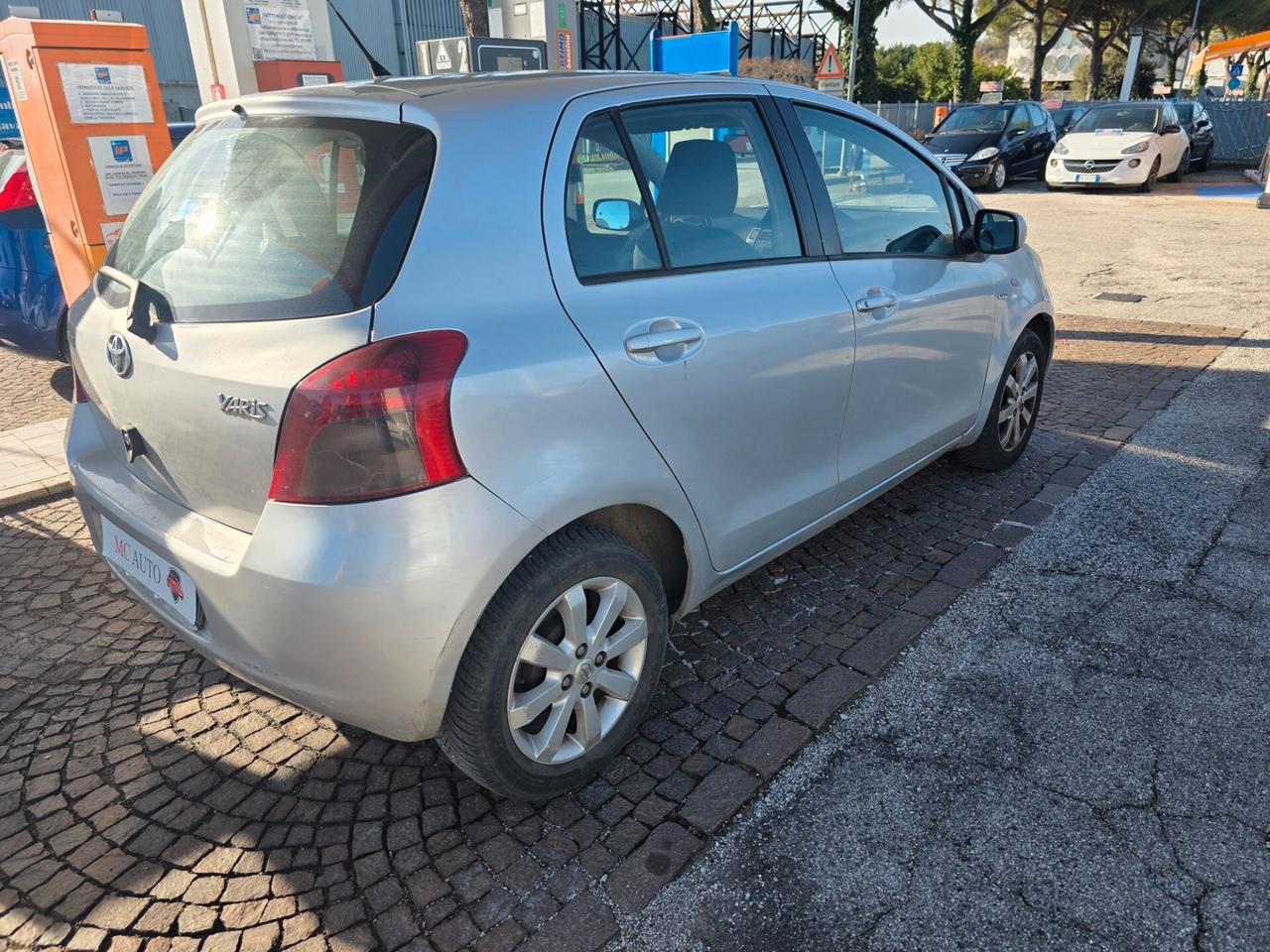 Toyota Yaris 1.4 D-4D 5porte con 254.000km Neopatentati ok