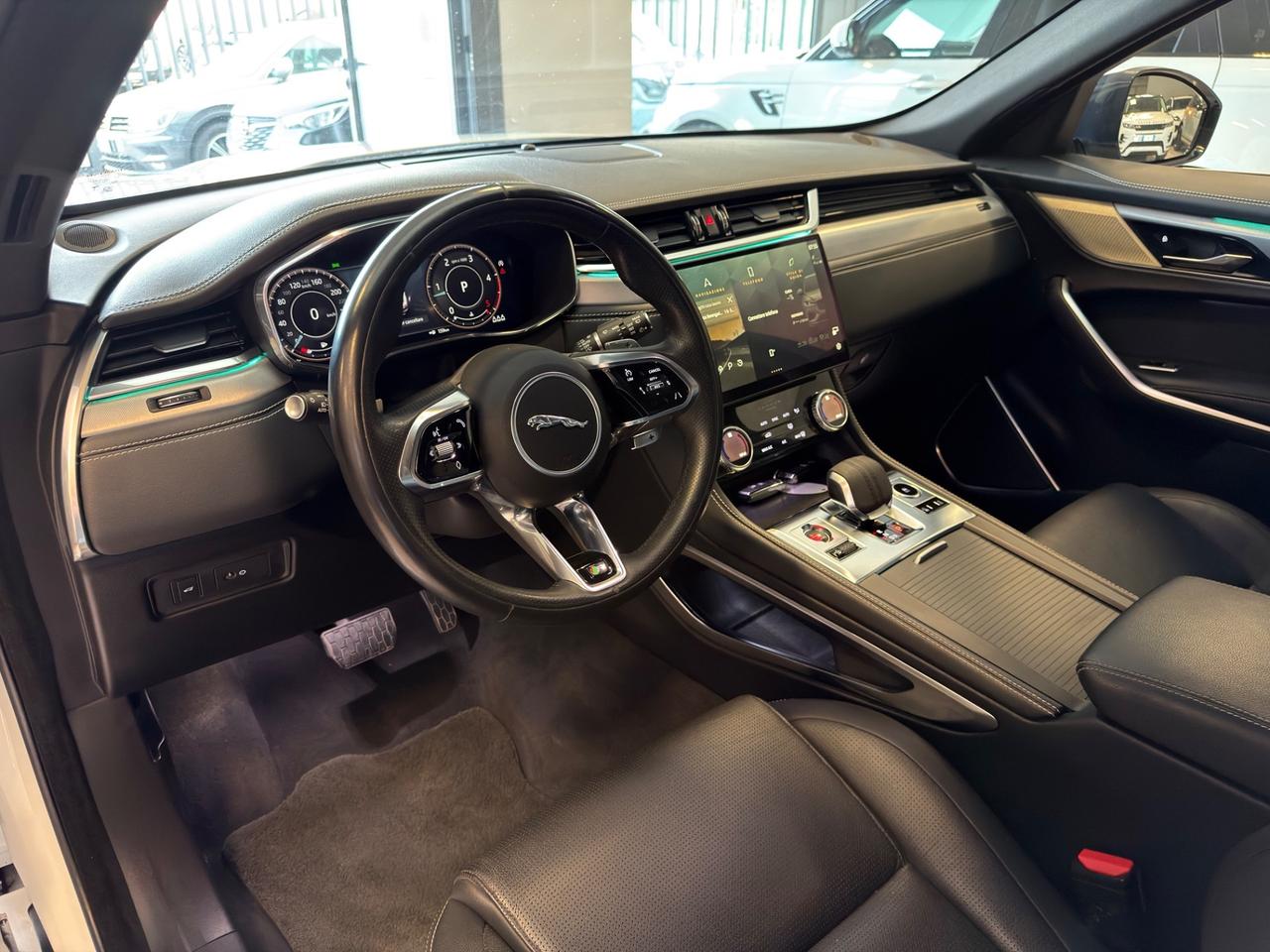 Jaguar F-Pace 2.0 D 204 CV AWD aut. R-Dynamic SE