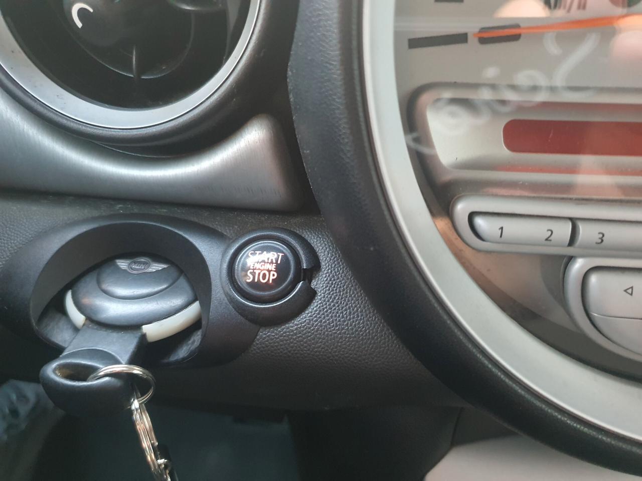 Mini Cooper D Clubman 1.6 110 cv