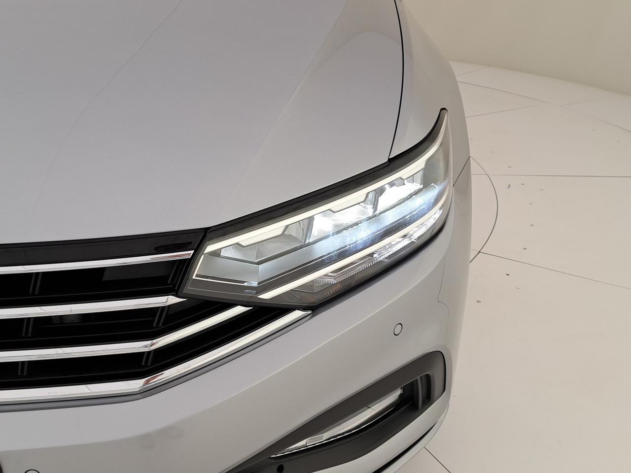 Volkswagen Passat variant 2.0 tdi business 150cv dsg