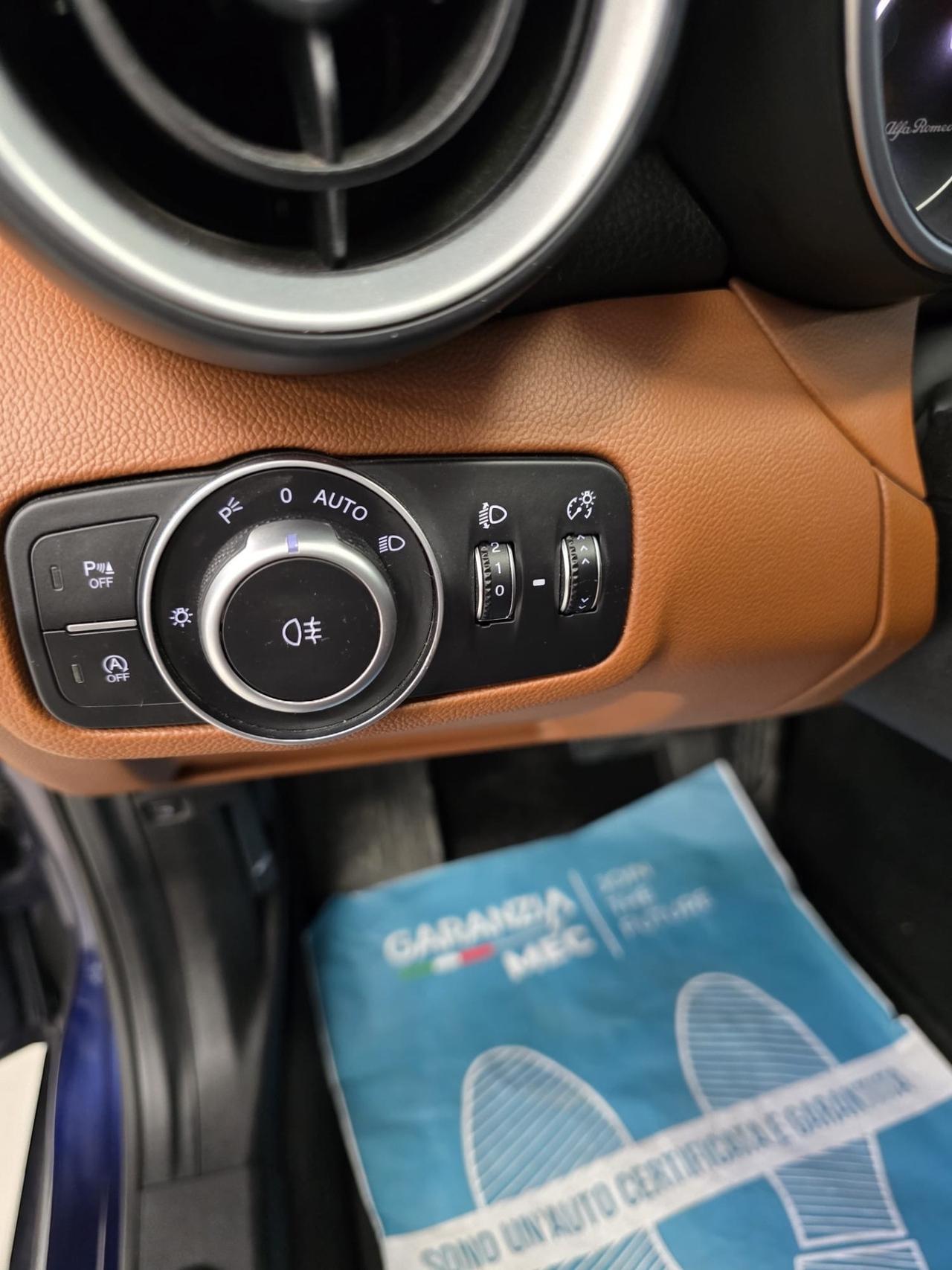 Alfa Romeo Giulia 2.2 Turbodiesel 150 CV AT8 Business