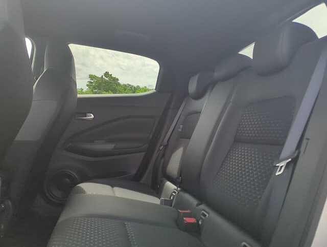 Nissan Juke 1.0 DIG-T 114 Dct N-Connecta