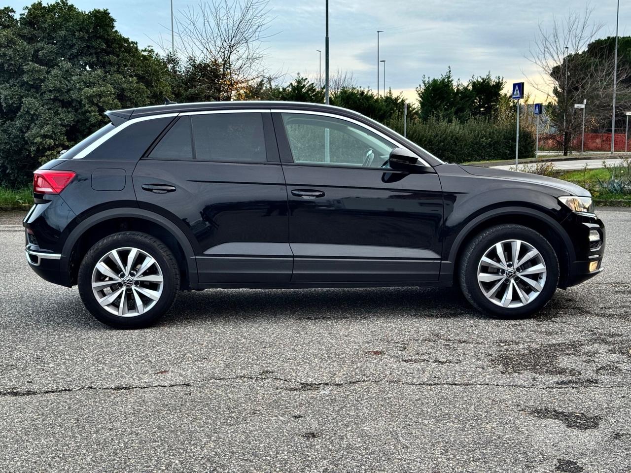 Volkswagen T-Roc 1.5 TSI ACT DSG Sport BlueMotion 2021