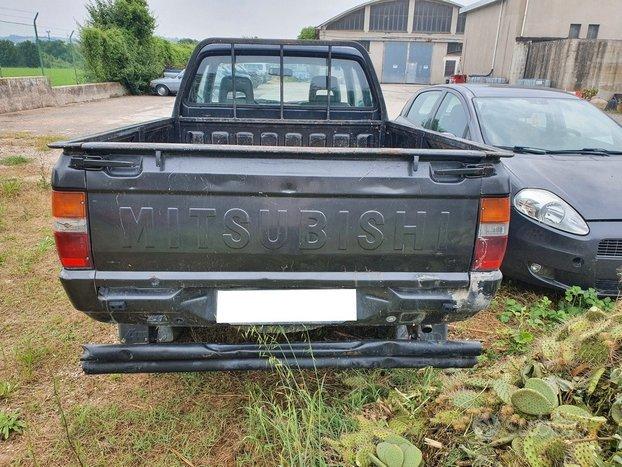 Mitsubishi L200 2.5 TDI 4WD 87CV Cabina Singola